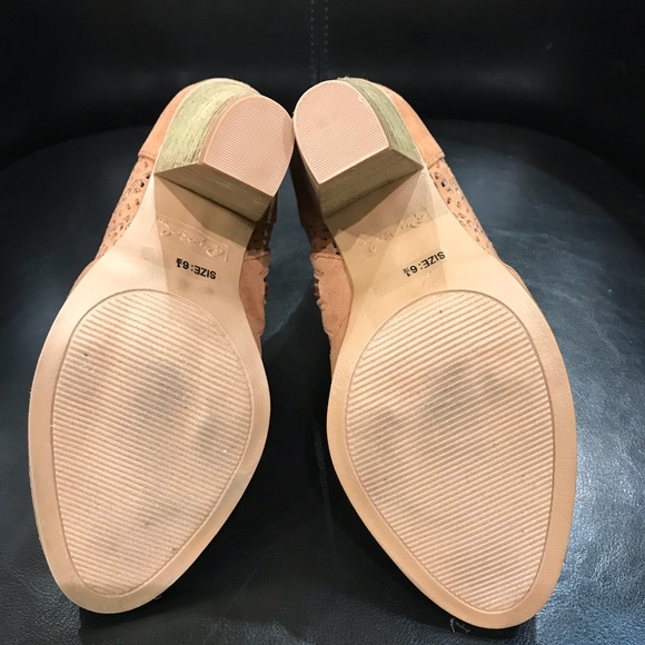 Nixon Suede Finish Bootie by Qupid - Picture 5 of 7